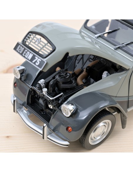 1:18 CITROEN 2CV CHARLESTON 1983 CORMORAN GREEN